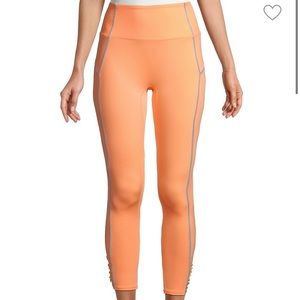 You’re a Peach Free People Movement Leggings